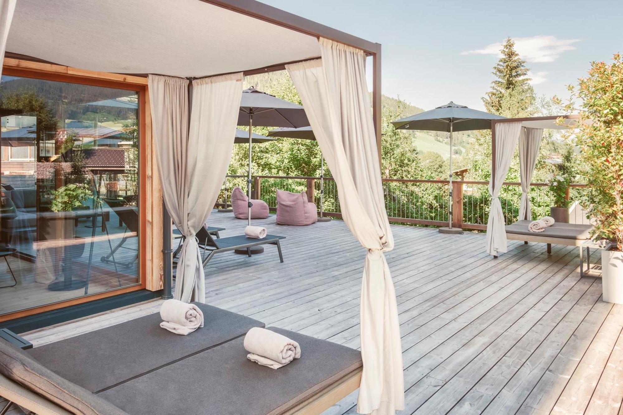 Almmonte Sensum Suites Boutique Hotel Ваграйн Екстериор снимка