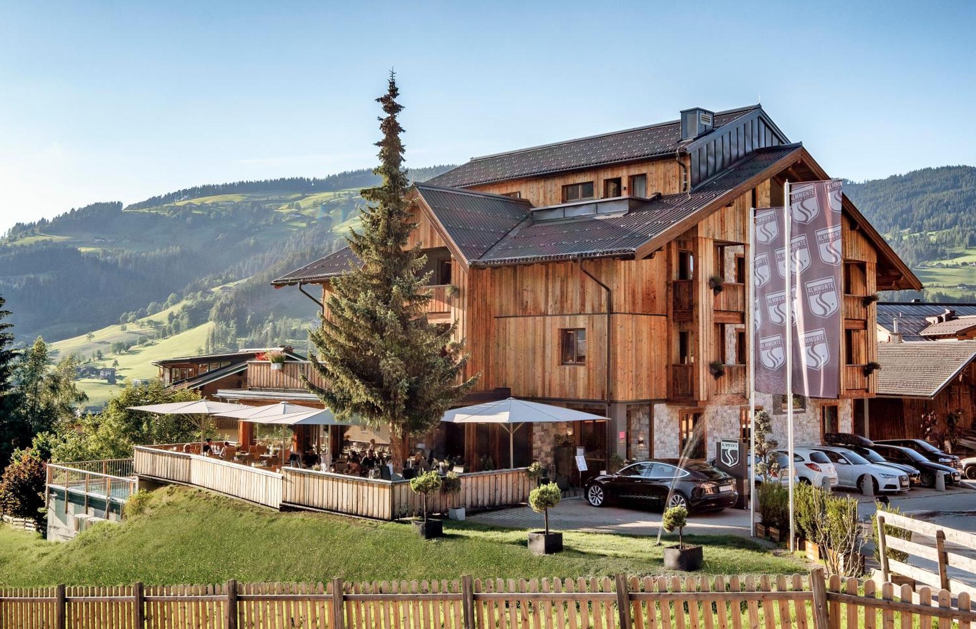 Almmonte Sensum Suites Boutique Hotel Ваграйн Екстериор снимка