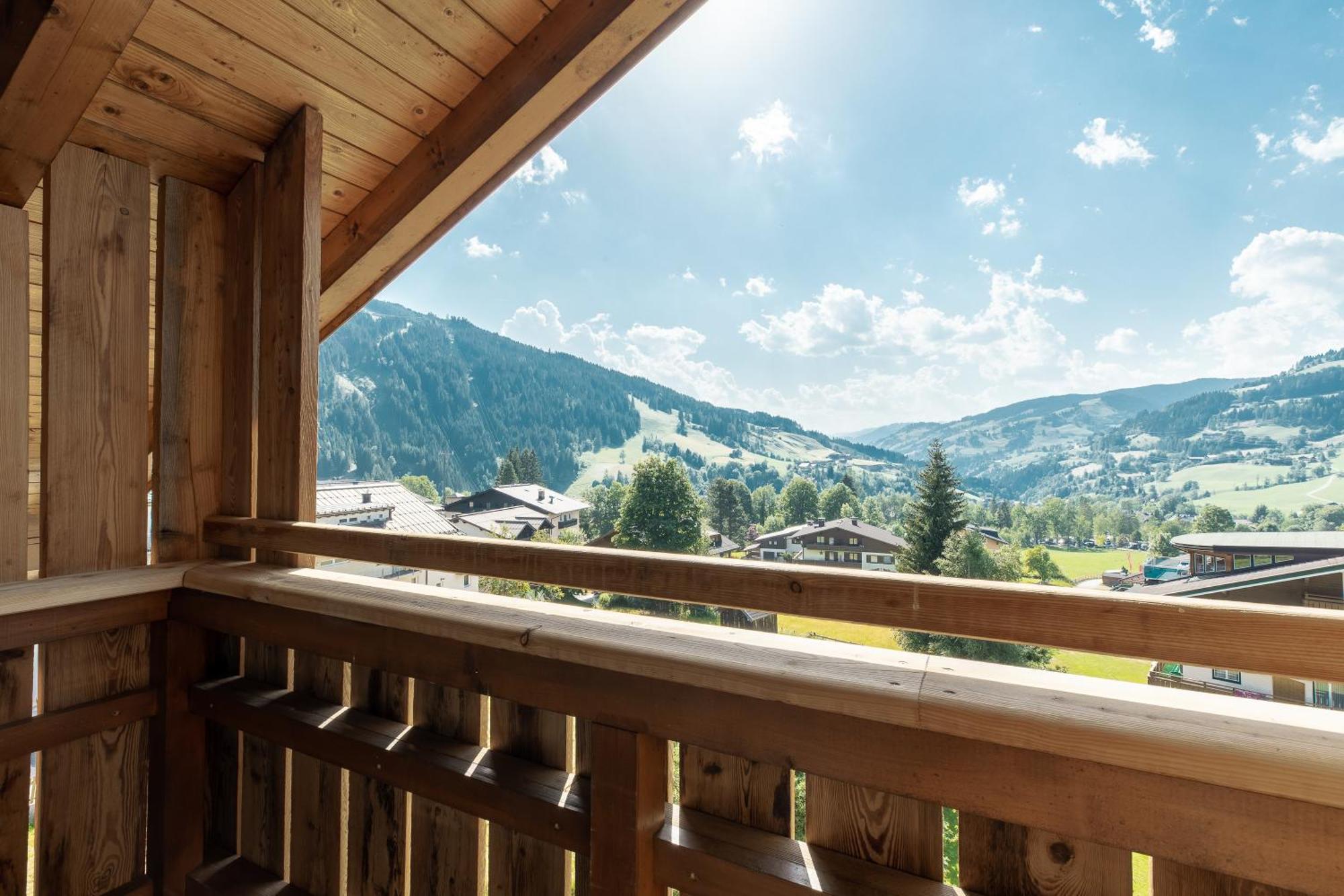 Almmonte Sensum Suites Boutique Hotel Ваграйн Екстериор снимка